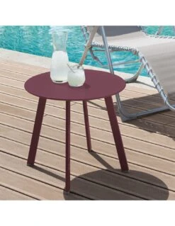Table D'appoint Saona D.50 X H.45 Cm Bordeaux - Acier époxy -Lafuma Soldes Boutique table d appoint saona d50 x h45 cm acier epoxy bordeaux 1